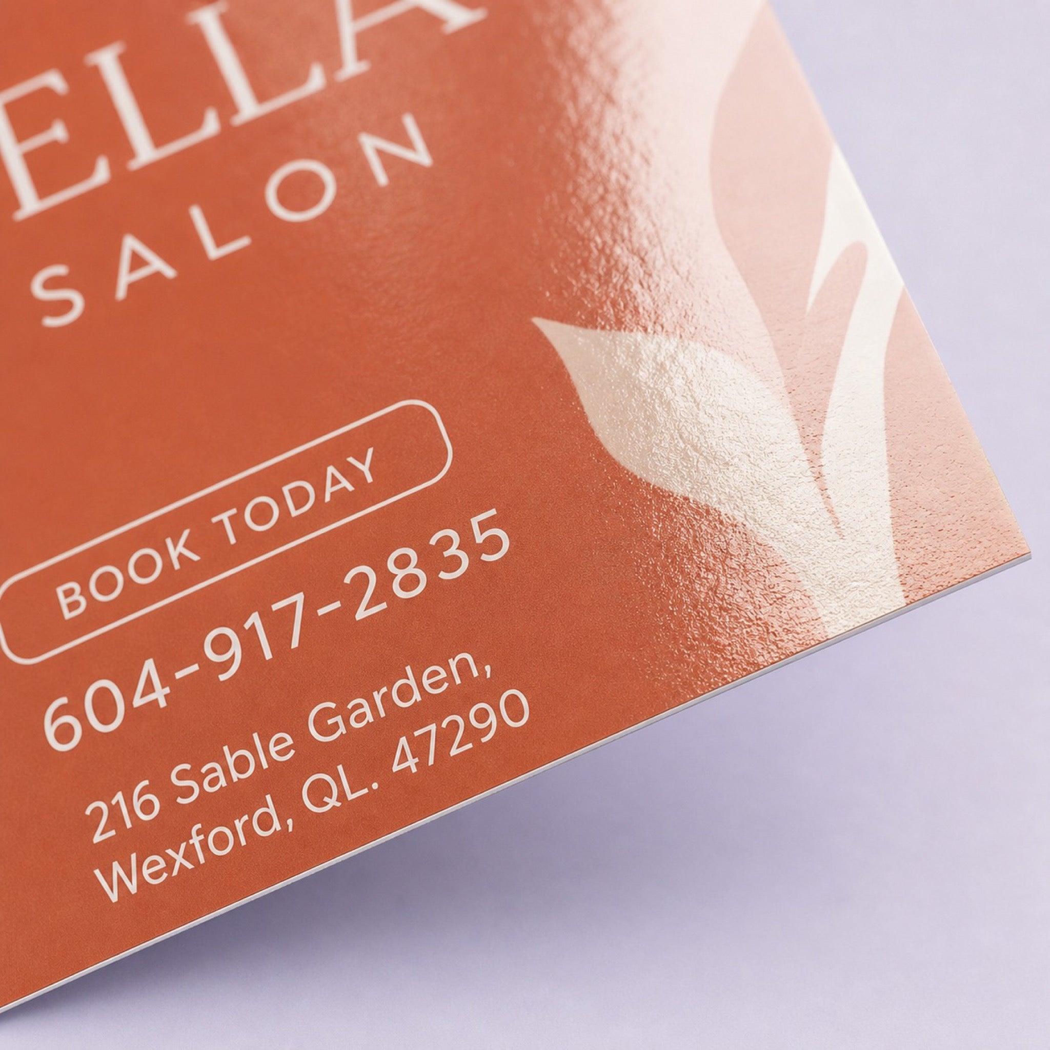 Close-up of the mirror high-gloss UV coating on High-Gloss Postcards