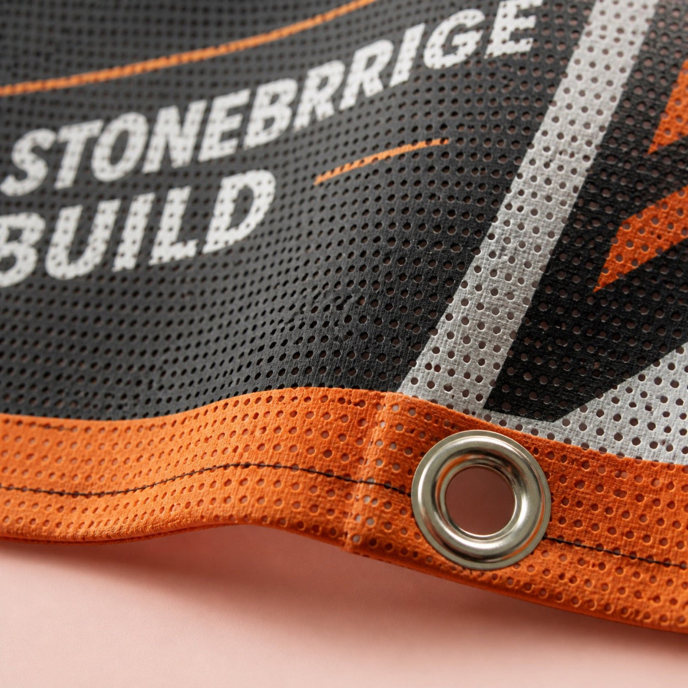 Mesh Banners